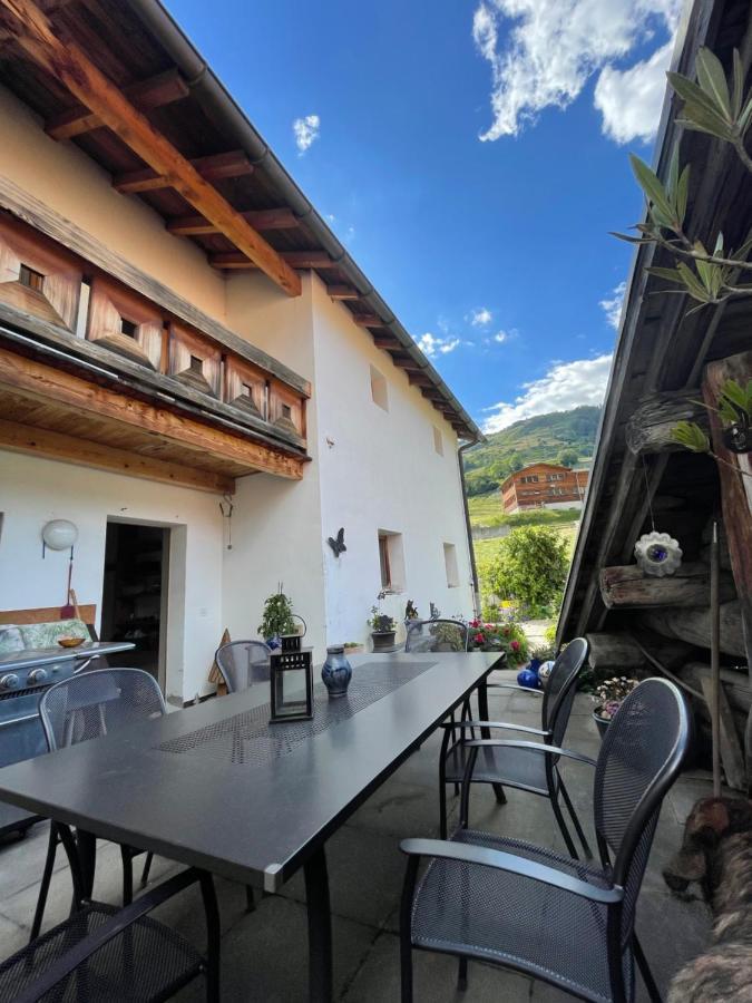 Gasthaus Beverin Farden ภายนอก รูปภาพ