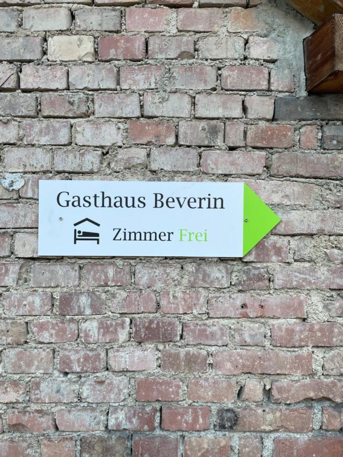 Gasthaus Beverin Farden ภายนอก รูปภาพ